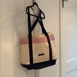 VINEYARD VINES TOTE CORAL BEACH CLUB BERMUDA